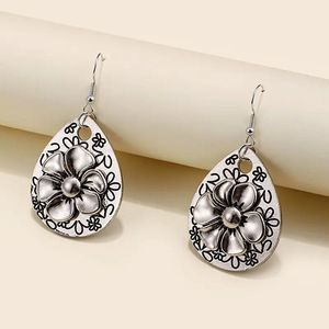 Pretty Boho 3D Flower Drop Earrings Silver